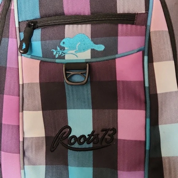 Roots backpack - Picture 2 of 6